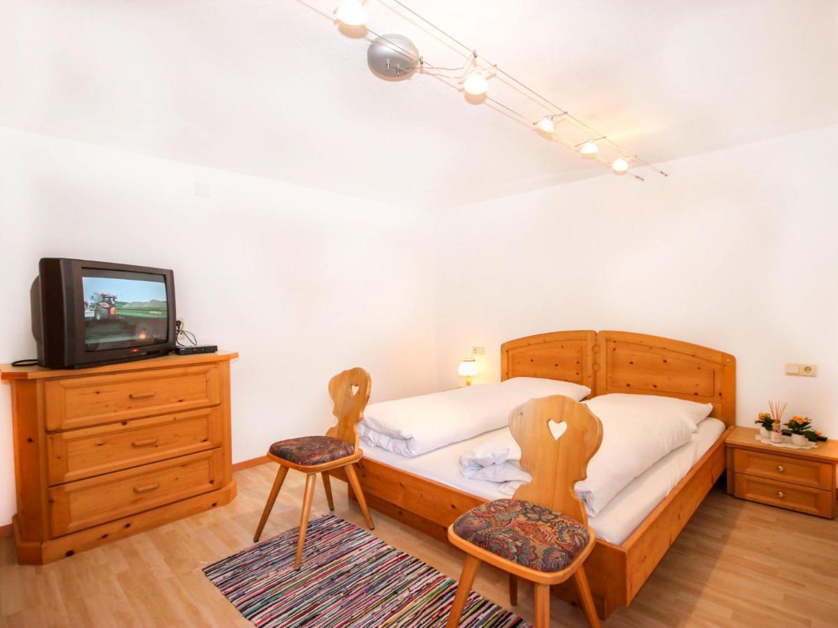 Holiday Home Hoelzl By Interhome เฟลียร์ช ภายนอก รูปภาพ